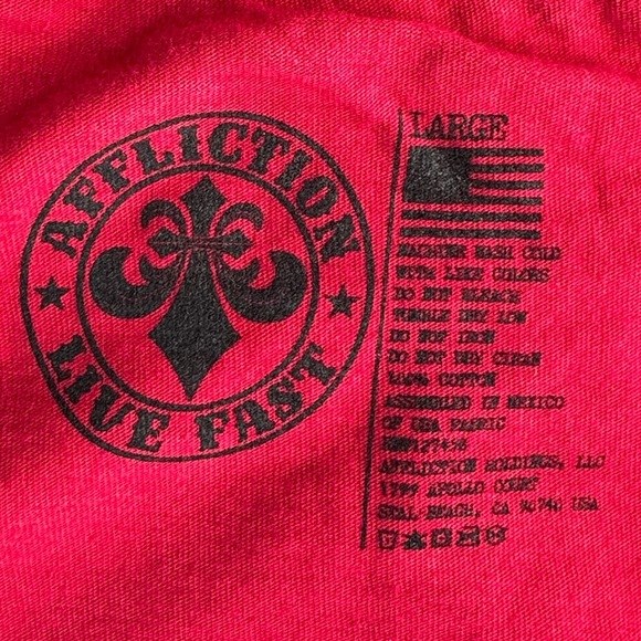Affliction Women’s Graphic Long Sleeve Cut-Out T-Shirt -Various Sizes -NWT - Picture 8 of 9